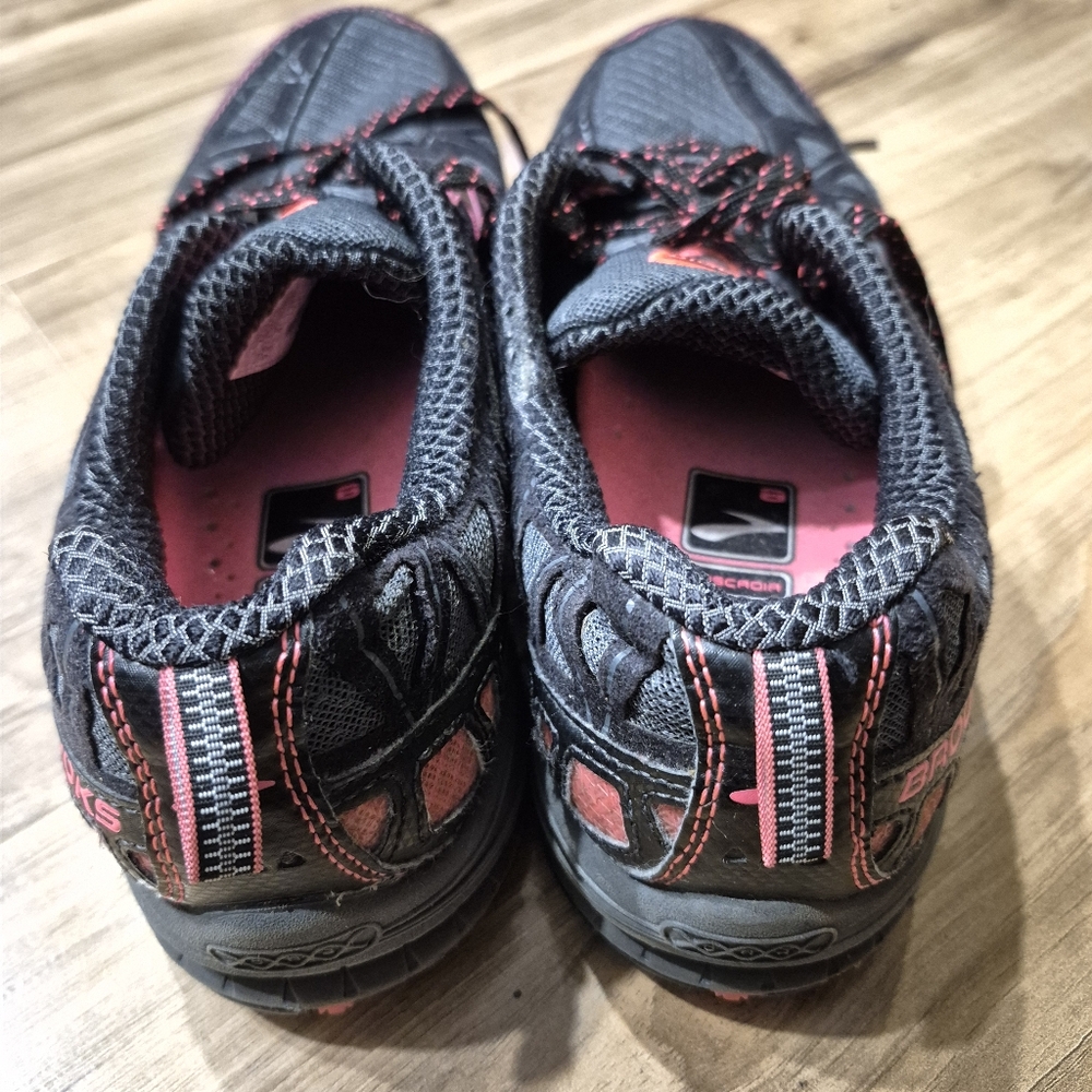 Brooks Cascadia Sneakers Womens Size 9.5 - Picture 7 of 8